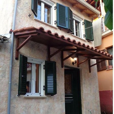 Affittacamere Harry'S Retreat Klimatia Esterno foto