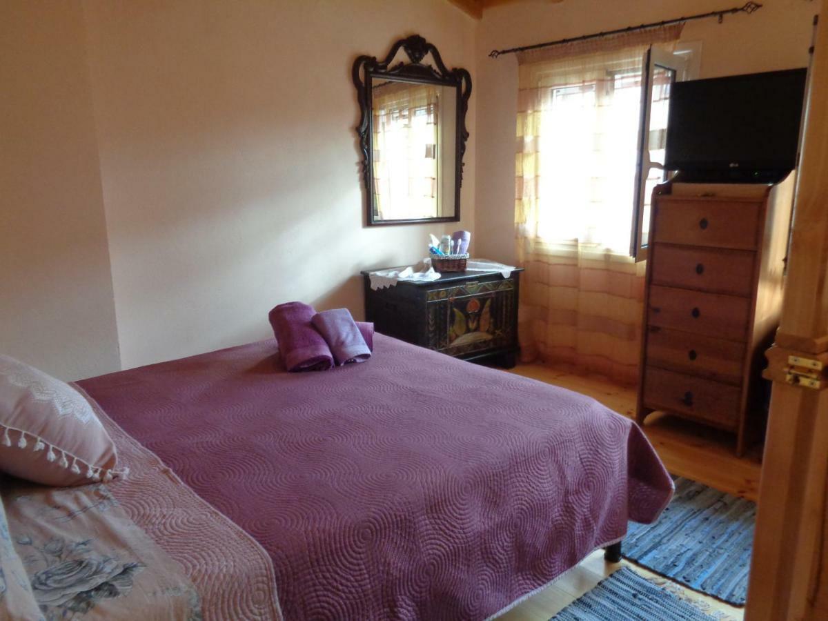 Affittacamere Harry'S Retreat Klimatia Esterno foto